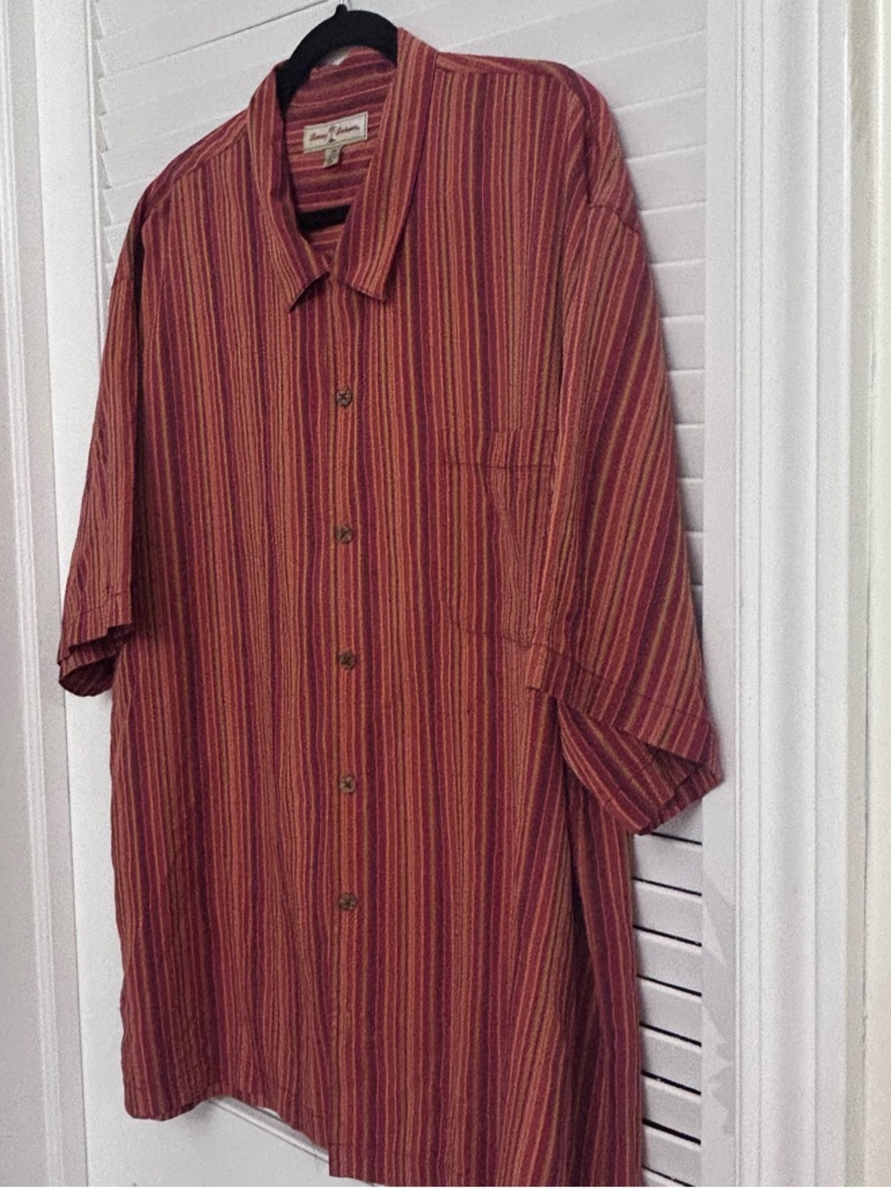 Tommy Bahama 100% Silk Red Stripe Short Sleeve Mens Shirt Sz XXL - Picture 2 of 11